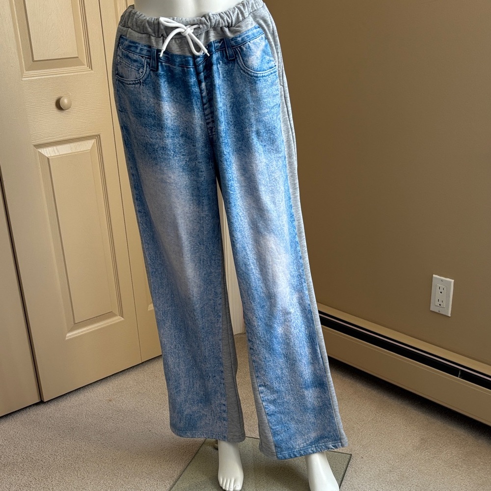 FASHION NOVA sweatpants